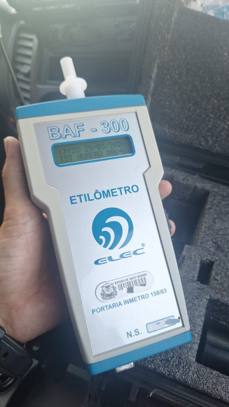 Bafômetro em ação: PM prende dois motoristas por embriaguez ao volante em Campo Novo neste sábado