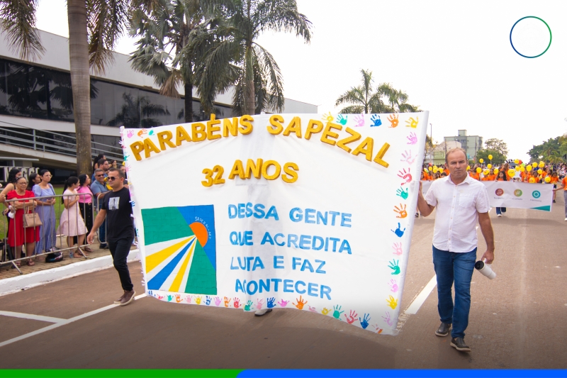 Sapezal celebra 32 anos com Desfile Cívico e entrega de 196 casas no Jardim Primavera
